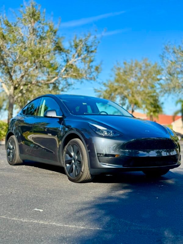 Black Tesla Model Y – The Future of Luxury & Performance - Image 6